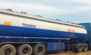 Bình Định phát hiện gần 80 tấn chất lỏng nghi là dầu nhập lậu