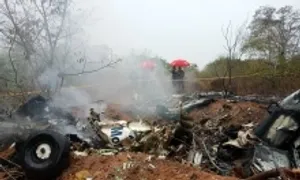 Rơi máy bay chở du khách ở Kenya, 11 người chết